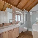 Emperor - Beyond Timeless Apartamento