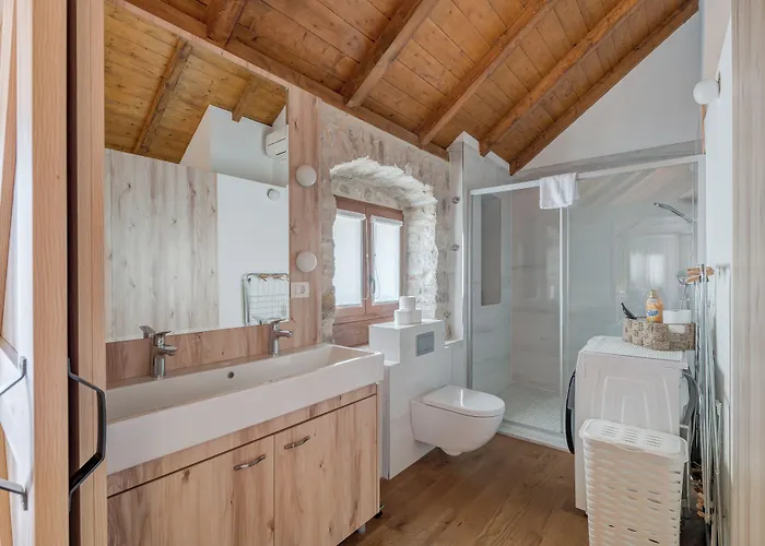 Emperor - Beyond Timeless Split